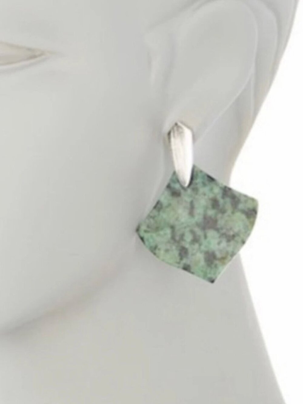 Kendra Scott Astoria Earrings